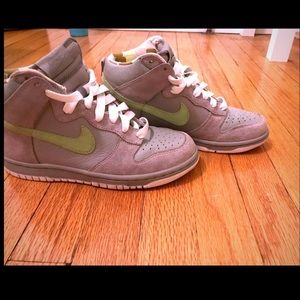 Women’s Nike Dunk High Tops Green & Grey